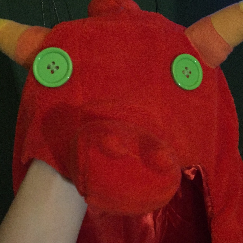 Dragon cape